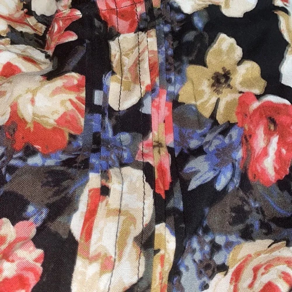 ✨F21 Floral Mini Dress✨ - Picture 6 of 6